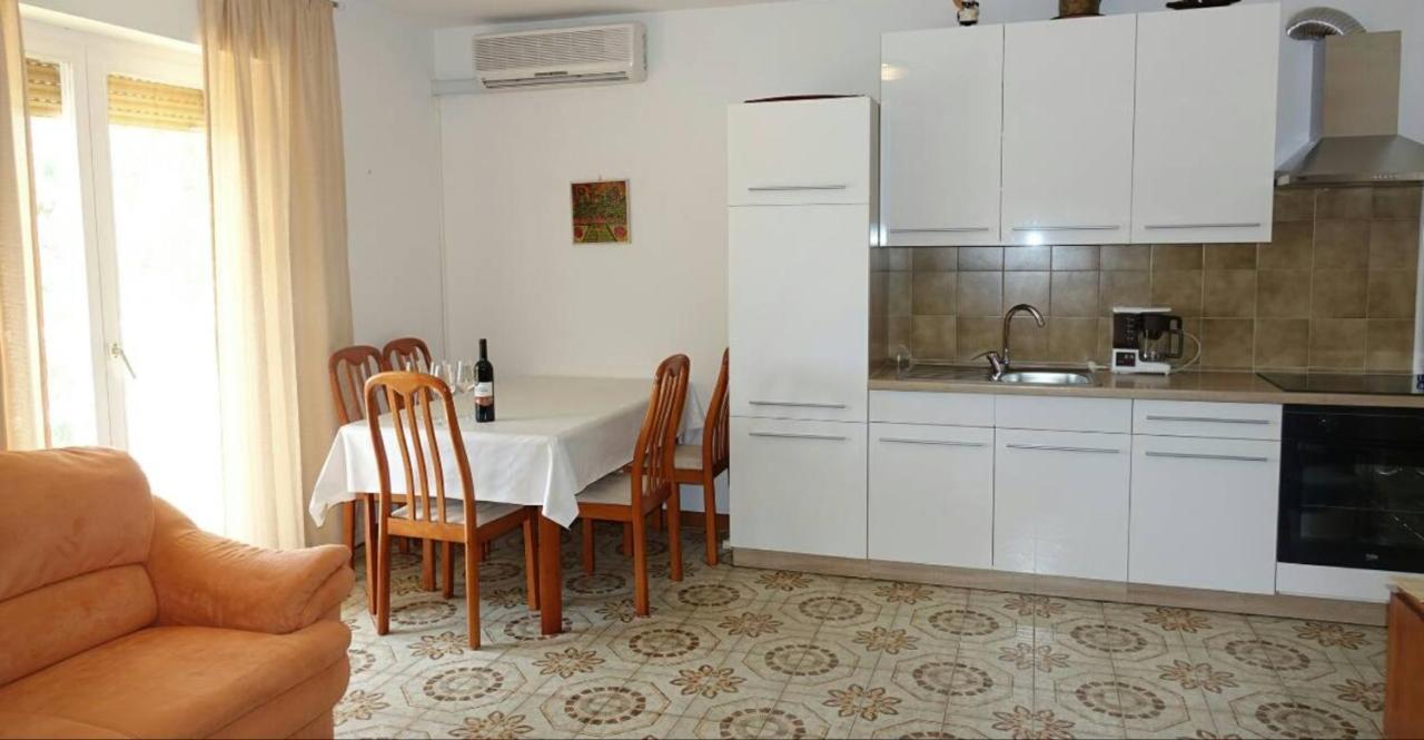 דירות באניולה Calm Sea View מראה חיצוני תמונה